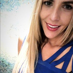 Meet your Posher, Brooke